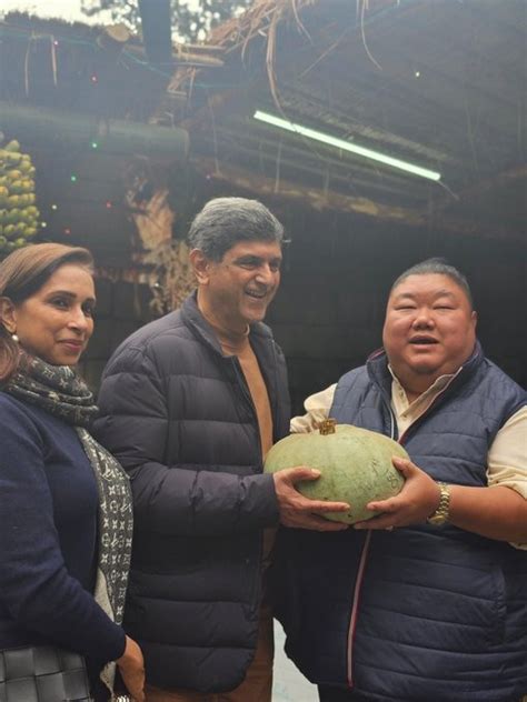 Nagaland minister Temjen Imna Along special gift for Deepika Padukone ...