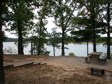 Camping at Viney Creek Park on Table Rock Lake, MO