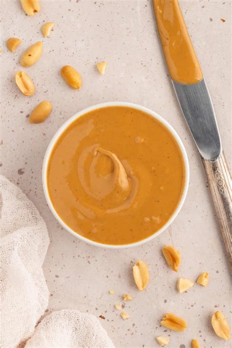 Is Peanut Butter Vegan? (Ingredients, Best Brands, and Recipe) | World ...