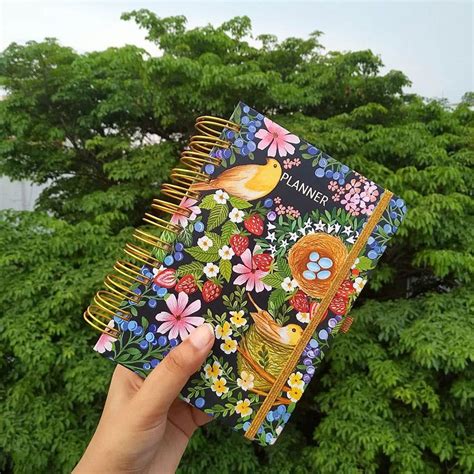 Shop For Quirky Merchandise At Happy Wagon | LBB