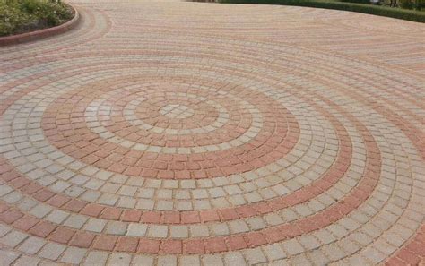 Cobble Square – Timeless Concrete Square Cobble Stones | VYARA