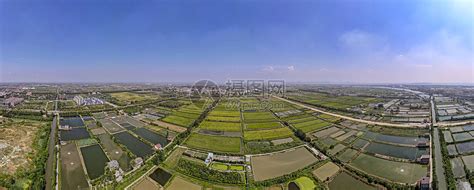 湖南岳阳临湘市最大的镇，和湖北一步之遥，是全国重点镇