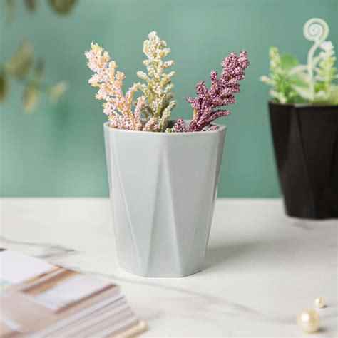 Nordic Textured Ceramic Planter Set Of 3 Online - Premium Planter ...