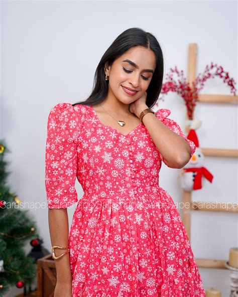 Luna snow feeding Hakoba dress With Feeding Zip | Sarashape