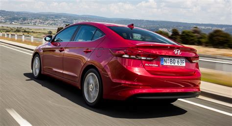 2016 Hyundai Elantra Review - photos | CarAdvice