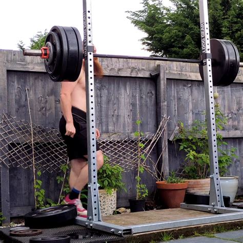 Pr! 185kg/407lbx2 squat at 86.4kg/190lbs, 6 years vegan 🌱🦵 : r/veganfitness