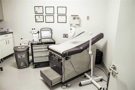 Dr. Mike Smith - NovoClinic Cayman Islands