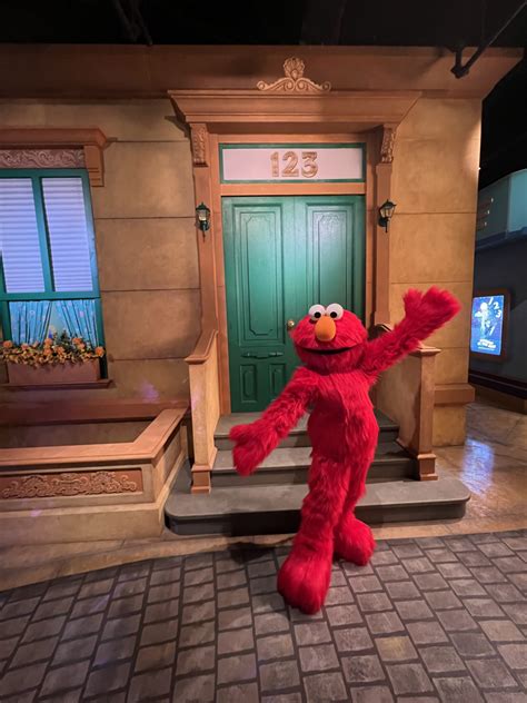 Sesame Street Learn & Play Center Reopens at American Dream - NJ Family