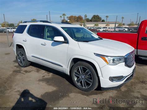 Report 1GKKNXLS6KZ150990 GMC ACADIA 2019 White Gasoline - price and damage history