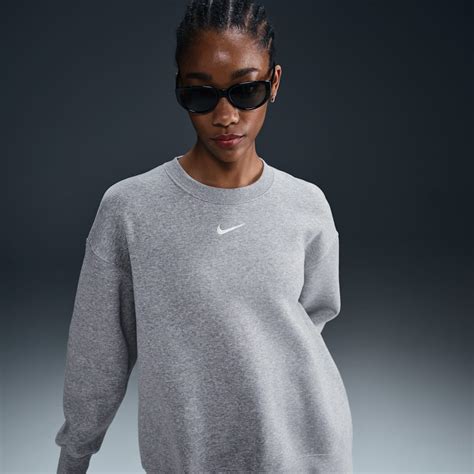 Grey Crew Neck Phoenix Fleece. Nike.com