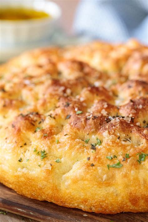 Ridiculously Easy Focaccia Bread (No Kneading Required!) - The Café ...