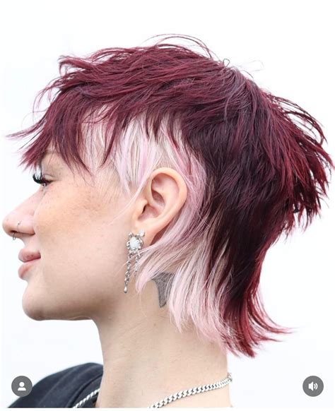 Pin by Lunanai on Her in 2025 | Short punk hair, Edgy hair, Punk hair