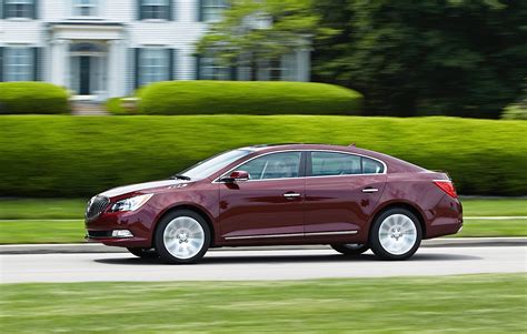 2010 Buick LaCrosse Specs, Performance & Photos - autoevolution