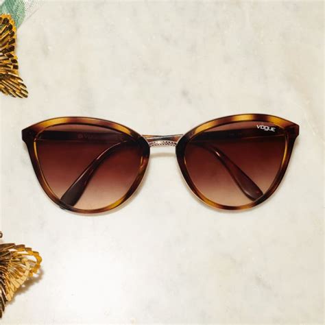 Vogue Sunglasses | Vogue Eyewear Vogue India