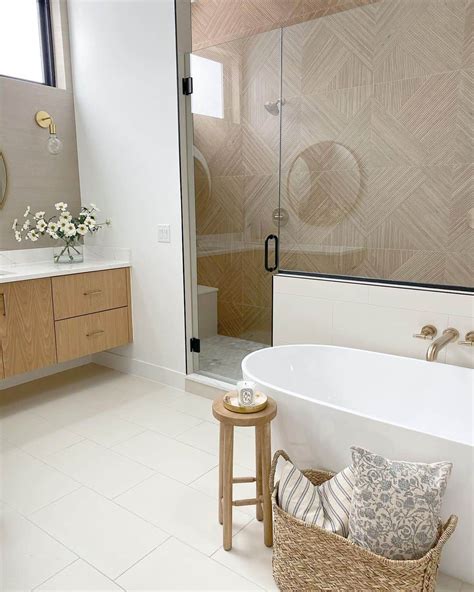 29 Timeless White Bathroom Floor Tile Ideas