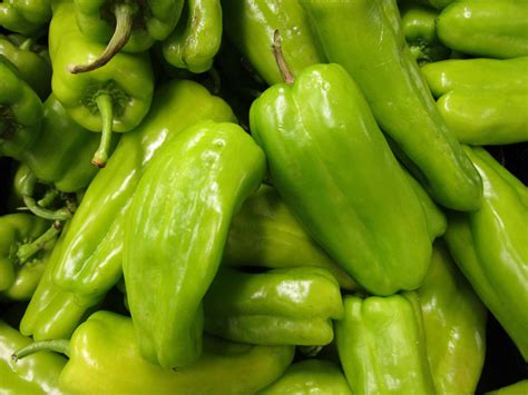 What Are Cubanelle Peppers?