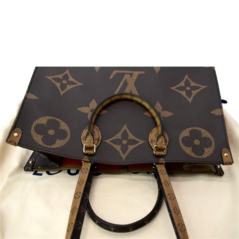 LOUIS VUITTON Onthego GM Giant Monogram Canvas Tote Shoulder Bag Brown