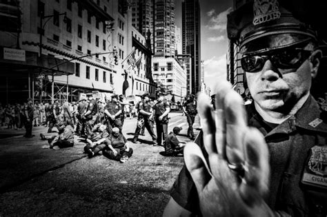 Politics Black and White 的图像结果