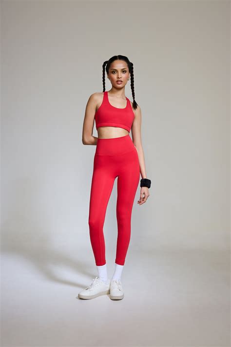 Intense Set Racer Back Bra and Leggings Scarlet Red – yamayoga