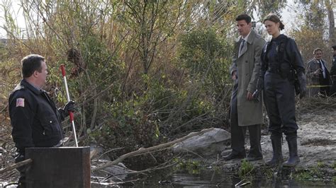 Bones Season 2 พลิกซากปมมรณะ ปี 2 ตอนที่ 16 - โอเวอร์มูฟวี่ส์