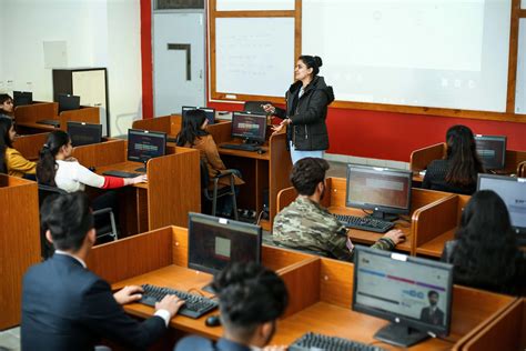 Chandigarh University Placements 2025: Highest Package - 170 LPA