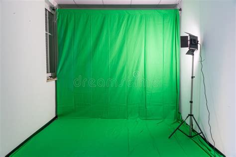 Light Green Screen 的图像结果
