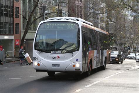 Kinetic bus #594 6858AO on route 302 at Lonsdale and Queen Street ...