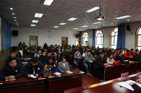 新疆农业大学举行2019级成人高等学历教育新生开学典礼