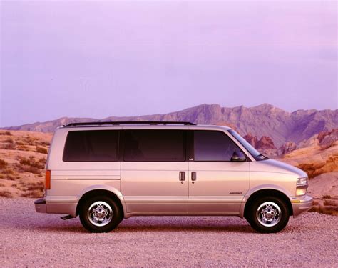 1999 Chevrolet Astro - conceptcarz.com