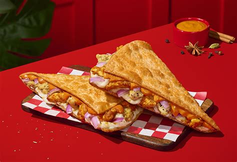 Explore Best Pizza Menu | Veg & Non-Veg Pizza | Order Online or Dine-in