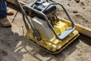 How to Use a Wacker Compactor 的图像结果