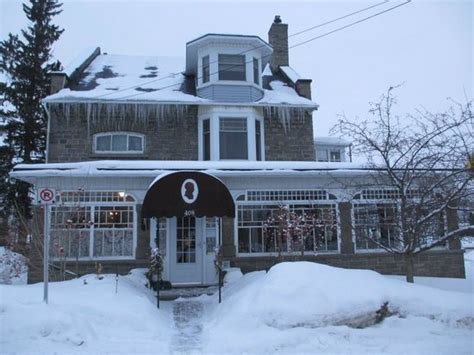 THE COLONEL'S INN (Prescott, Ontario) - B&B Reviews & Photos - Tripadvisor