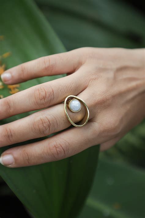 Moonstone adjustable brass band. Size 5-7 – soulworks.co