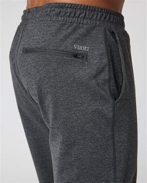 Sunday Performance Jogger | Men's Charcoal Joggers | Vuori