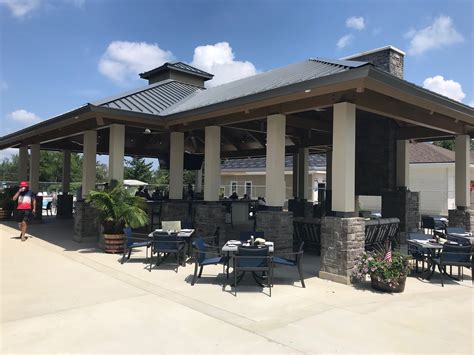 Summit Hills Country Club