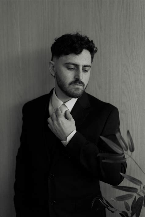 Men+In+Bikinis Photos, Download The BEST Free Men+In+Bikinis Stock ...