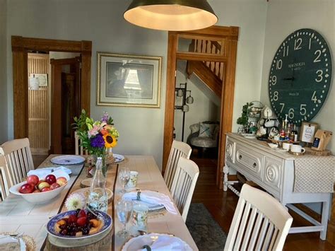 THE HISTORIC BROWNING INN (Lee's Summit) - Guesthouse Reviews & Photos ...