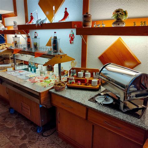 HOTEL SAECHSISCHER HOF (Chemnitz) - Hotel Reviews, Photos, Rate ...