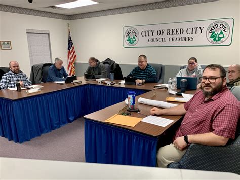 Reed City council advances pocket park; OKs Oktoberfest, fireworks