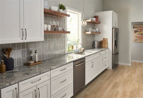 Lauzon Atlas Red Oak Engineered Hardwood Plank | Flooring Store Kapriz ...