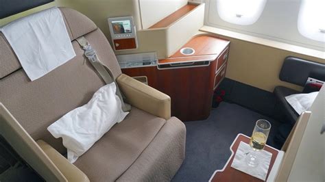 Qantas Airlines Business Class 的图像结果