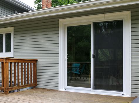 Reviews - Universal Windows Direct