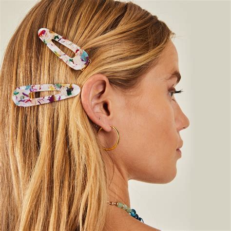 Buy Pack of 2 Tortoiseshell Resin Snap Clips Online - Accessorize India