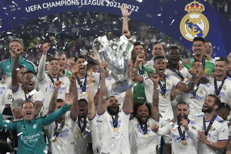 Navijači Real Madrida proslavljaju osvajanje titule prvaka Evrope - BetaRS