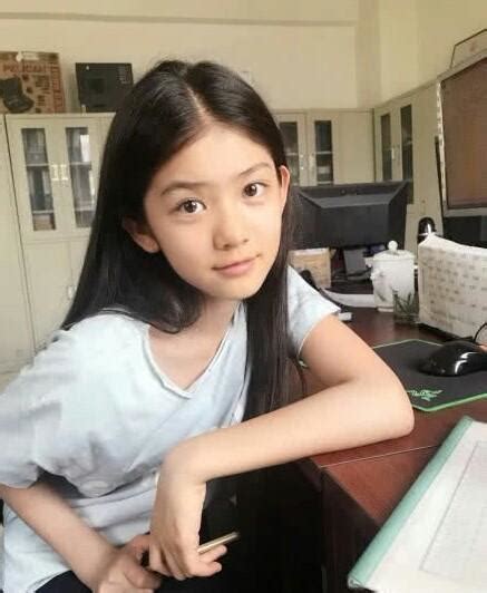 清纯少女12岁165的身高，出演《大江大河》后意外走红！