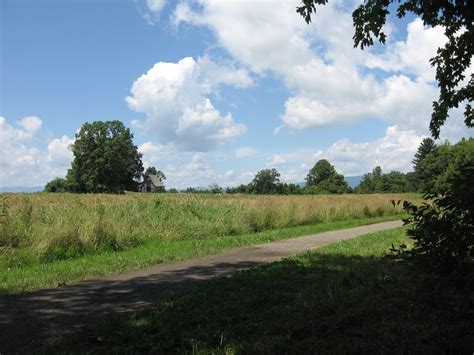 digilio designs: Poet's Walk in Red Hook NY