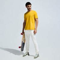 Domin8: Great Deals on Athleisure & Leisure Wear for Women & Men