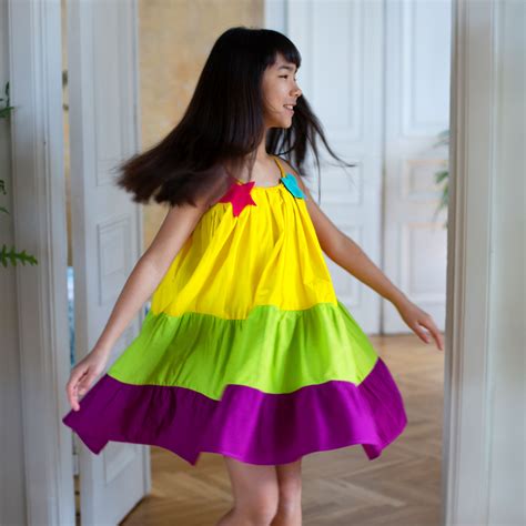 Anaario | Sustainable made-to-measure kids wear premium brand in India