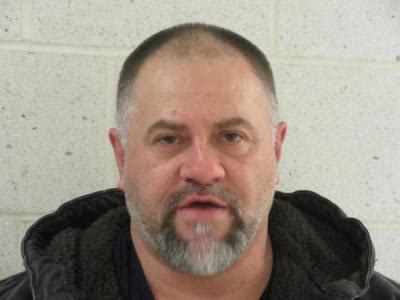Steven Dickens, a registered in lorain, oh 44055 at Offender Radar