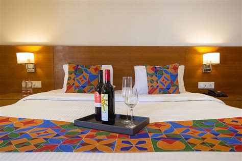 MONARCH EXPRESS - CHAKAN (Pune) - Hotel Reviews, Photos, Rate ...